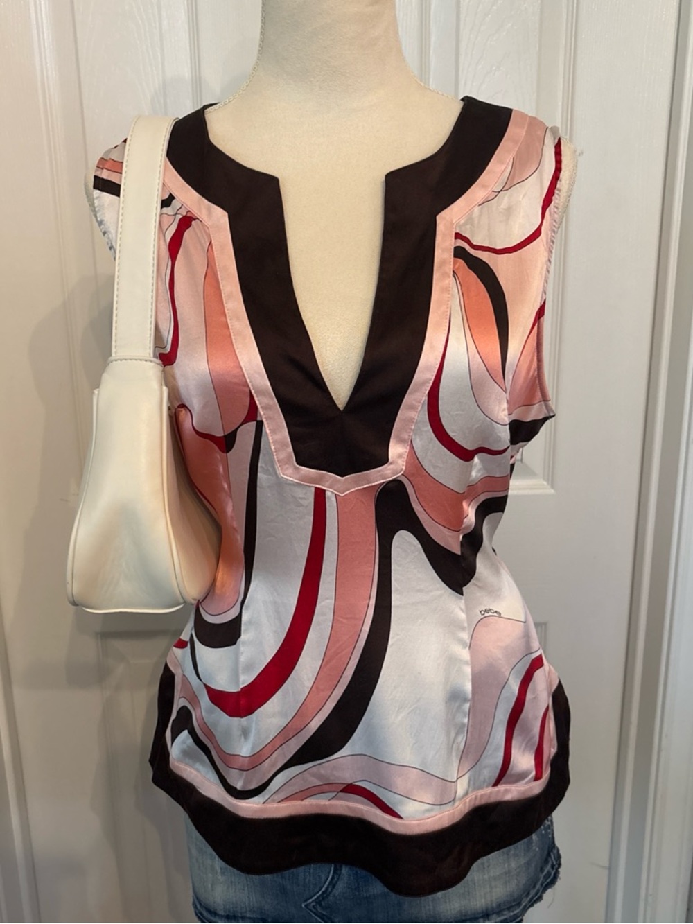 bebe Pink, Black & Red Abstract V-Neck Camisole Abstract Swirl Y2K psychedelic